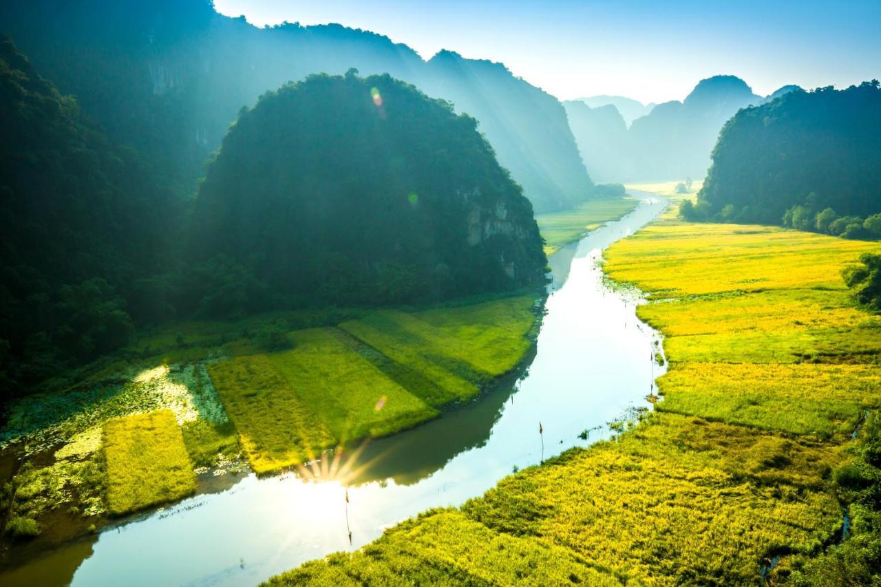 Center Silk & Travel होटल Hanoi