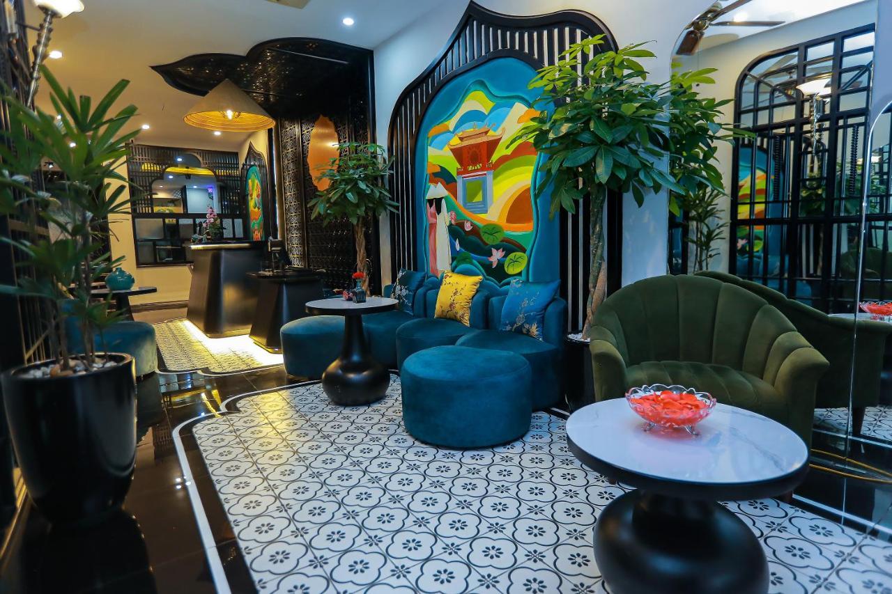 Center Silk & Travel होटल Hanoi